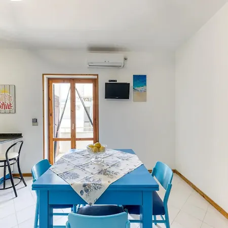 Climatizzato Con Vista Mare A 50 M Dalla Lido Marini